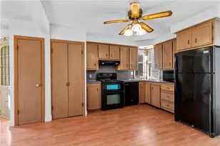 333 Phenix Ave, Cranston, RI 02920 - Photo 11