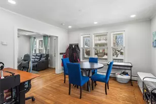 38 Klondike St, Providence, RI 02909 - Photo 3