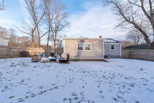 91 Windsor Park Dr, Coventry, RI 02816 - Photo 27