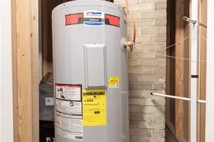 91 Windsor Park Dr, Coventry, RI 02816 - Photo 23