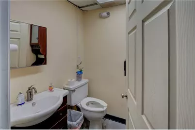 555 Atwood Avenue, Cranston, RI 02920 - Photo 5