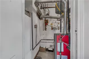 66 Silver Lake Ave, Providence, RI 02909 - Photo 27