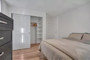 66 Silver Lake Ave, Providence, RI 02909 - Photo 23