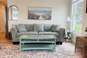 115 Wellington Ave, Newport, RI 02840 - Photo 13