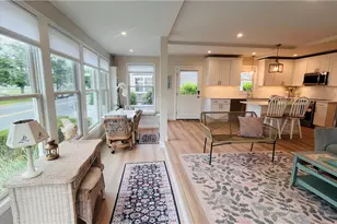 115 Wellington Ave, Newport, RI 02840 - Photo 11