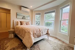 115 Wellington Ave, Newport, RI 02840 - Photo 17