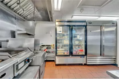 426 Cass Avenue, Woonsocket, RI 02895 - Photo 19