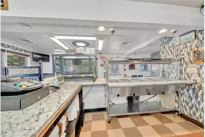 426 Cass Avenue, Woonsocket, RI 02895 - Photo 27