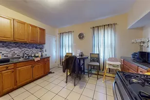 54 Joslin St, Providence, RI 02909 - Photo 7
