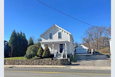 2952 East Main Road, Portsmouth, RI 02871 - Photo 1