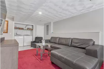 414 Rhode Island Avenue, Woonsocket, RI 02895 - Photo 31