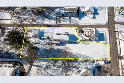 10 Hall Street, West Warwick, RI 02893 - Photo 9