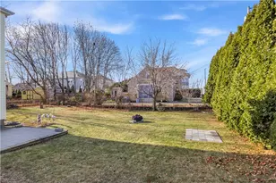 147 Warwick St, Woonsocket, RI 02895 - Photo 33