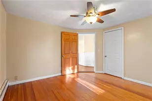 147 Warwick St, Woonsocket, RI 02895 - Photo 23