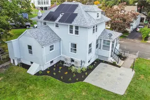 28 Manchester St, Warwick, RI 02888 - Photo 35