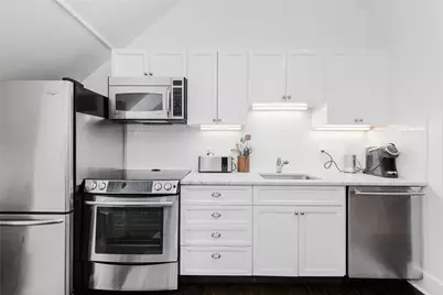 8 Brenton Road #3, Newport, RI 02840 - Photo 11