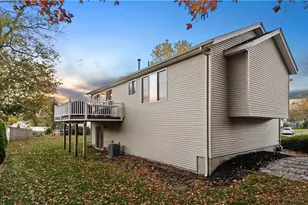 27 Great Oak Dr, Warwick, RI 02886 - Photo 33