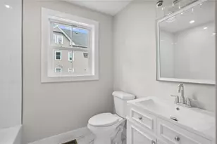 44 Puritan St, Providence, RI 02905 - Photo 19
