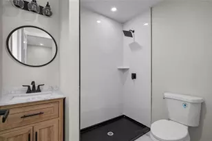 44 Puritan St, Providence, RI 02905 - Photo 15