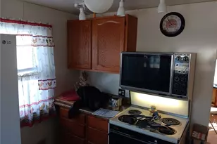 5 Barre Ct, Warwick, RI 02886 - Photo 3