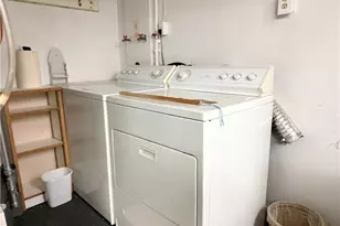 27 Shean St, Cranston, RI 02920 - Photo 19