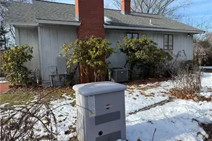 27 Shean St, Cranston, RI 02920 - Photo 3