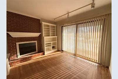 27 Shean Street, Cranston, RI 02920 - Photo 13