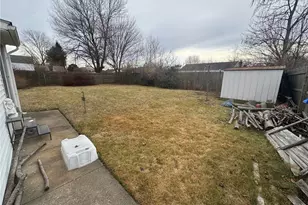 20 Commodore Ave, Warwick, RI 02888 - Photo 3