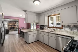 111 Wood Cove Dr, Coventry, RI 02816 - Photo 7