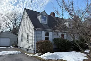 10 Jesse Davis Ln, Barrington, RI 02806 - Photo 15