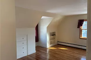 10 Jesse Davis Ln, Barrington, RI 02806 - Photo 7