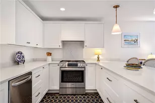 140 Connection St, Newport, RI 02840 - Photo 11