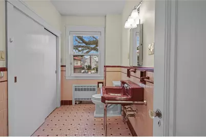 84 Enfield Avenue, Providence, RI 02908 - Photo 33