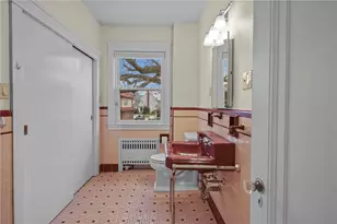 84 Enfield Ave, Providence, RI 02908 - Photo 33