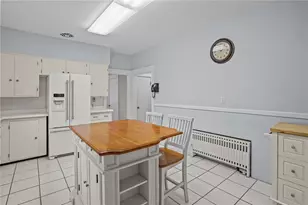 84 Enfield Ave, Providence, RI 02908 - Photo 17