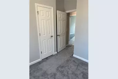 184 Avenue C #E1, Woonsocket, RI 02895 - Photo 7