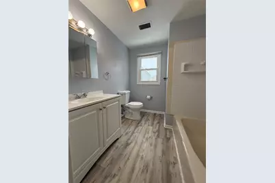 14 Saratoga Avenue #3, Pawtucket, RI 02861 - Photo 17