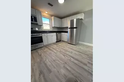 14 Saratoga Avenue #3, Pawtucket, RI 02861 - Photo 3