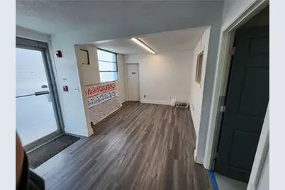 103 Glenham Avenue, Warwick, RI 02886 - Photo 5