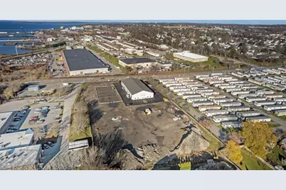 300 Coddington Highway #209, Middletown, RI 02842 - Photo 13