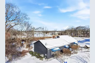 585 Meadow View Avenue, Warwick, RI 02889 - Photo 23