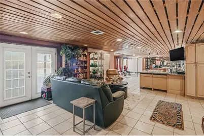 585 Meadow View Avenue, Warwick, RI 02889 - Photo 13