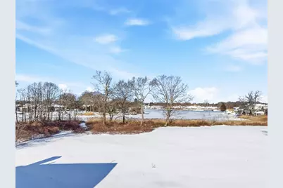 585 Meadow View Avenue, Warwick, RI 02889 - Photo 27