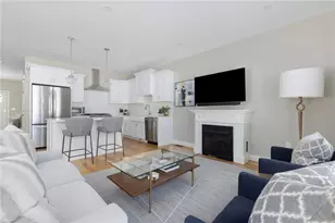 25 Franklin Rd, East Greenwich, RI 02818 - Photo 11