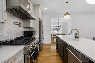 5 Lacey Ct, Smithfield, RI 02917 - Photo 9