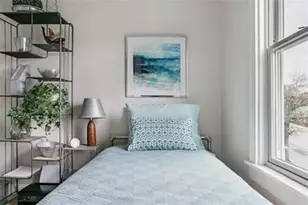 16 Carroll Ave, Newport, RI 02840 - Photo 17