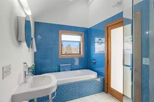 26 Roosevelt Dr, Bristol, RI 02809 - Photo 33