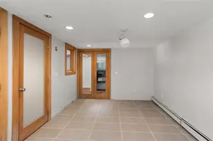 26 Roosevelt Dr, Bristol, RI 02809 - Photo 21