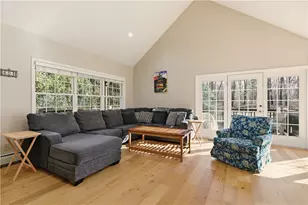 141 Laurel Ridge Ln, North Kingstown, RI 02852 - Photo 13