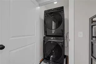 7 Sydney Rose Ct, Johnston, RI 02919 - Photo 15